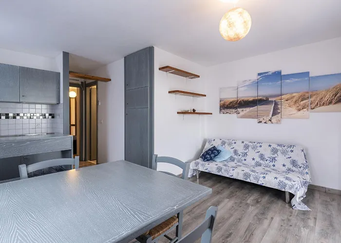 17 By Interhome Holiday home *